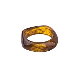 Conjunto de Brazaletes de Resina Gruesos, Joyería Artesanal de Diseño Audaz, Exportación de Artesanos Indios de Lujo - Product Image 1