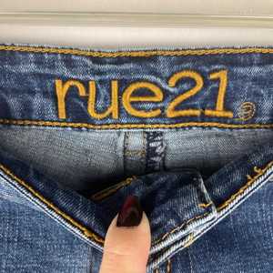 Shorts Vaqueros Desgastados para Mujer, Shorts Cortos con Cintura Elástica y Cinturón, Shorts de Mezclilla para Verano - Product Image 3