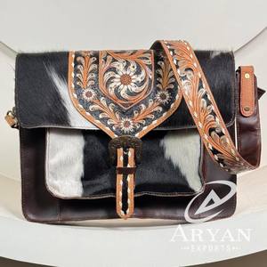 2025 Vintage Style peau de vache fourrure usiné à la main en cuir sac à bandoulière sculpture bohème sacs multi-usages vente chaude sacs pour femmes - Product Image 1