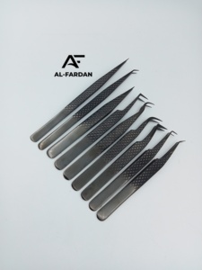Pince à cils en acier inoxydable noir couleur plasma avec logo personnalisé, poignée diamantée, 90 degrés, pour extensions de cils - Product Image 2