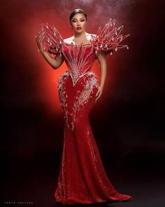 Impresionante Vestido de Novia Maxi Tradicional Somalí de Alta Calidad con Encaje de Satén, Cristales y Perlas, Elegante Traje Formal con Pedrería - Product Image 2