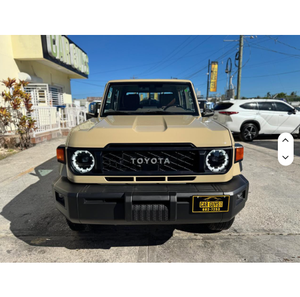 Land Cruiser Serie 79 LX Doble Cabina 4x4 2025 USADO EN EXCELENTES CONDICIONES - Product Image 2