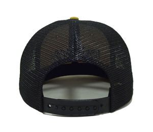 Vente en gros de chapeaux de camionneur avec logo brodé en 3D personnalisé Couvre-chefs de haute qualité à 6 panneaux Couleur de base Fabrication de casquettes de sport en plein air - Product Image 5