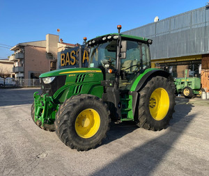 รถแทรกเตอร์มือสอง John-Deere รุ่น 6130R/6120M ขนาด 100-140 แรงม้า ระบบขับเคลื่อน 4 ล้อ พร้อมปั๊มเครื่องยนต์สำหรับการเกษตร ประกอบด้วยชิ้นส่วนหลัก ได้แก่ แบริ่งและมอเตอร์ - Product Image 2