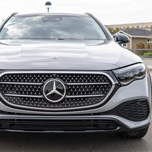 Mercedes-Benz E450 4Matic 2024 Usado Premium con Motor Híbrido Turboalimentado para Todo Terreno - Product Image 1