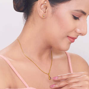 จี้ทองคำรอยัลไอริสสำหรับเธอ - ของขวัญที่สมบูรณ์แบบ - Product Image 2