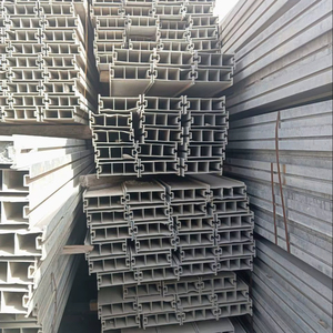 Chatarra de hierro: un recurso valioso para el reciclaje y la fabricación - Product Image 1