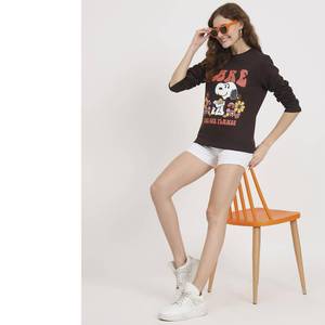 Sudadera cómoda antiarrugas para mujer, estilo urbano, con estampado de dibujos animados, bolsillos y distintivo teñido anudado, OEM para invierno - Product Image 1