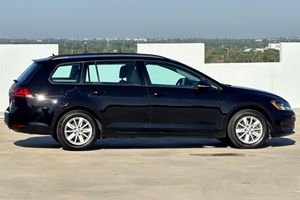 Volkswagen Golf SportWagen S 2016 Impecable - Product Image 2