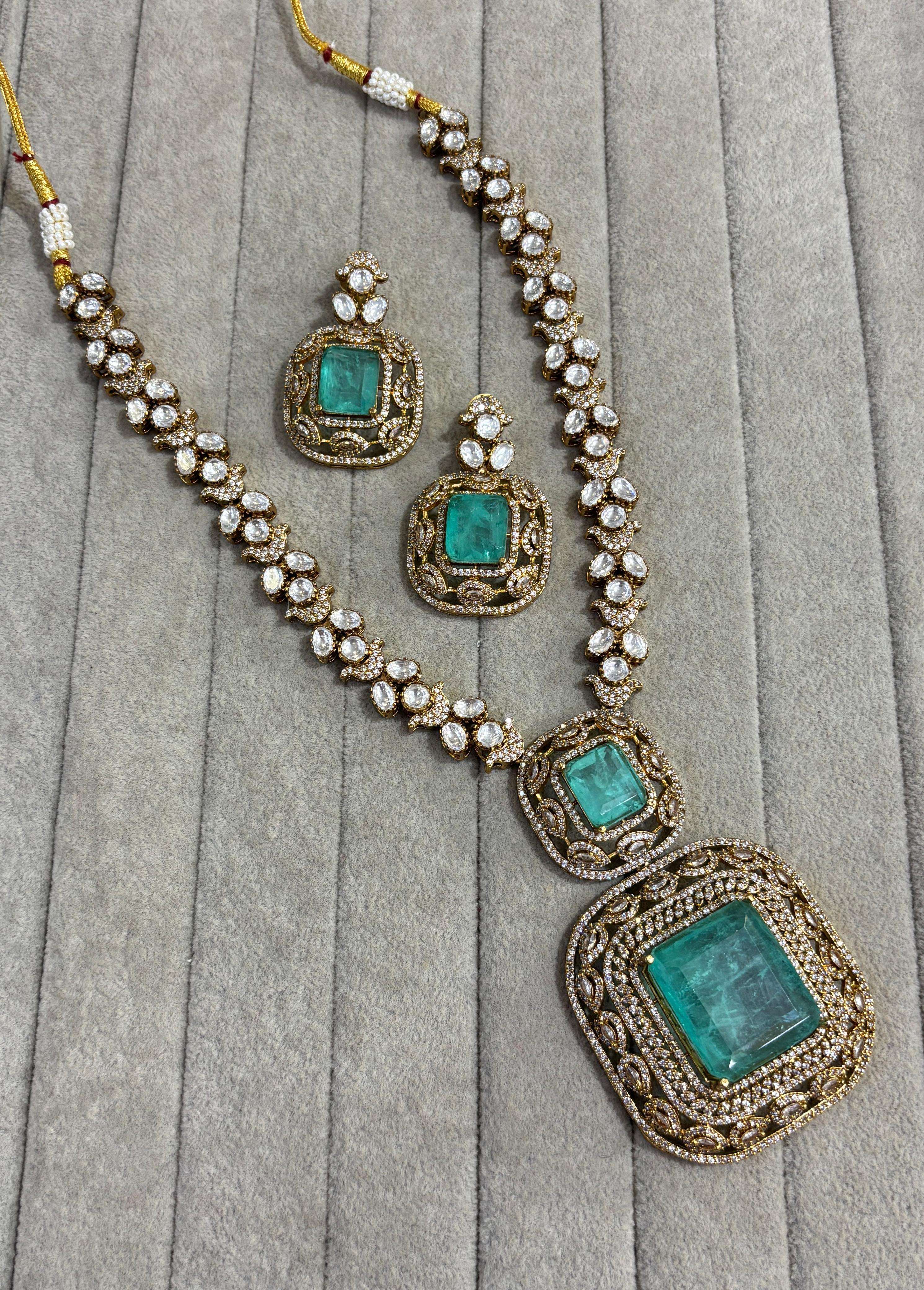 แบบดั้งเดิม