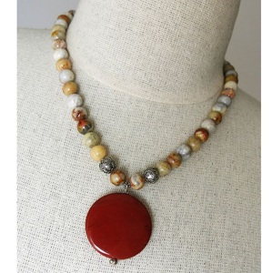 Collar de estilo Ángel de resina grueso hecho a mano para mujer joyería de regalo de cumpleaños - Product Image 2