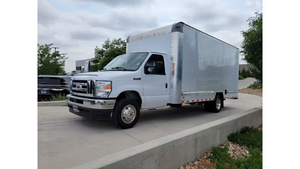 Ford E-Series Cutaway E-350 SRW 2024 Usado en Excelentes Condiciones - Product Image 4