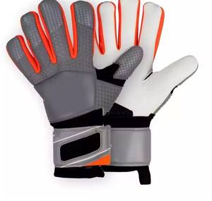 Gants de gardien de but professionnels HAUTE QUALITÉ LATEX ALLEMAND 4MM Coupe négative Sports de plein air Entraînement Protection - Product Image 2