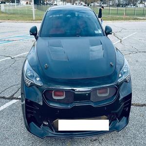 KIA STINGER GT2 AWD 2023 d'occasion, conduite à gauche/droite - Product Image 1