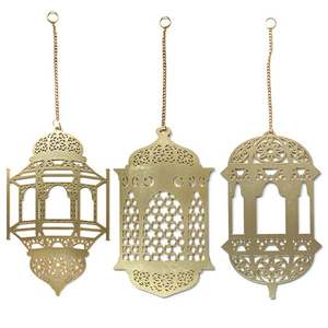 Couronne en métal contemporaine accentuée d'or pour le Ramadan et les célébrations festives - Product Image 1