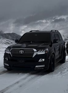 Toyota Land Cruisers bastante usado fresco y limpio conducción a la izquierda y derecha mejor precio envío rápido sin historial de accidentes - Product Image 4