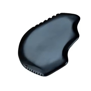 Juego de tabla de raspado de cuerno de buey negro Gua Sha para manualidades naturales, masajeador de cuerno de búfalo para juego de regalo de belleza y curación - Product Image 1