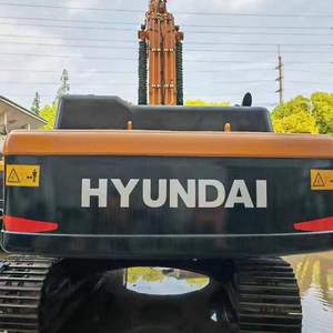 Excavatrice Hyundai 305LC-9T de qualité supérieure, à basse heure, d'occasion, prête pour les projets de démolition et d'excavation - Product Image 3