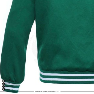 แจ็คเก็ตบอมเบอร์ผ้าซาตินผู้ชายสั่งทำ ขายส่ง คุณภาพสูง ปักลาย พิมพ์ลาย ต่อผ้าด้านหน้า สไตล์เบสบอล วาร์ซิตี้ เลตเตอร์แมน สำหรับกิจกรรมกลางแจ้ง - Product Image 6