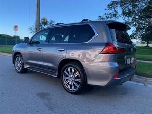 SUV Lexus LX 2016 570 soigneusement utilisé - Product Image 2