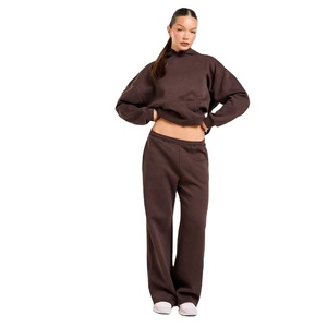 Chándal minimalista para mujer Sudadera con capucha de gran tamaño y pantalones de chándal holgados para mujer de moda urbana Chándal con capucha holgada para mujer - Product Image 3