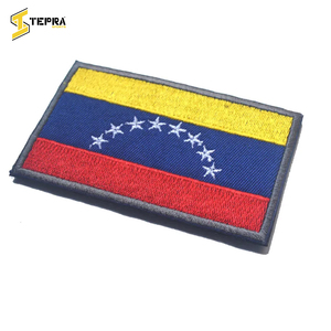 Patchs brodés thermocollants en tissu tissé, couleur contrastée personnalisée, nouvelle collection, service OEM, par TEPRA SPORTS - Product Image 3