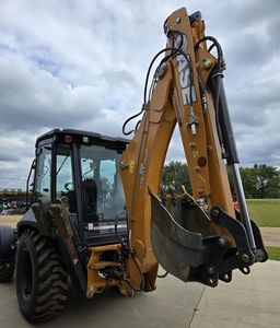 CASE 575N Backhoe Loader Extendahoe Utility Loader Enclosed Cab Construction Equipment - Product Image 3