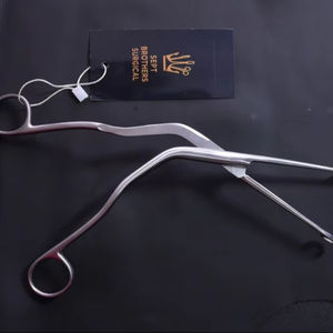 Retractor Quirúrgico Médico de Acero Inoxidable Autoclavable - Product Image 1