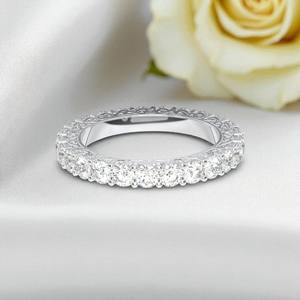 แหวนแต่งงานเพชรโมอิสซาไนต์ทรงกลม 2.48 กะรัต E-F/VSS-VS ประดับเพชรเต็มวง ทำจากทองคำแท้สำหรับผู้หญิง - Product Image 2