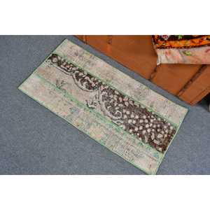 Turkish Vintage Small Rug 1.6x3.1 ft, <b>Brown</b> Floral Rug <b>Wool</b> - Product Image 3