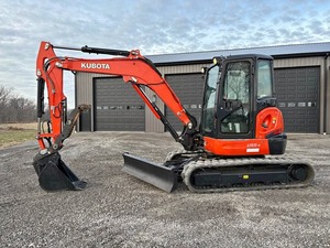 รถขุดดินขนาดเล็ก Kubota รถขุด U55-4มือสองสภาพดี - Product Image 6