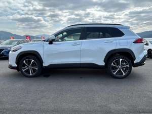 Usado Corolla Cross SUV R16 Neumáticos Turbo Motor Caja de cambios automática Luz Interior Asientos de tela Volante a la izquierda - Product Image 4