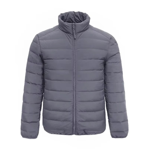 Chaqueta Acolchada Impermeable y Transpirable para Hombre, Estilo Casual Elegante, Largo Regular, 100% Poliéster Reciclado, Forro Polar en la Parte Delantera - Product Image 2