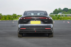 Vehículo Eléctrico Usado de Energía Nueva, SUV de Rango Extendido, Mediano, 5 Puertas, 5 Asientos, Tracción Trasera, en Buen Estado - Product Image 4