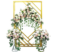 Nouveau Type d'arc de mariage, décor de fond, support de fleurs, processus de placage, route en métal, cadre principal, cadre en fer en métal doré, 2020