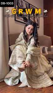 Dernières robes Anarkali pour femmes en chinon avec broderie, travail de séquence de codage, design pour les robes de mariage, vêtements indiens - Product Image 4