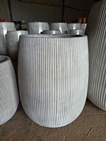 [Ecova décor] POTS et jardinières de jardin en béton léger BETONG décoratif VERTICAL uni géant -- décor de fleur de ciment