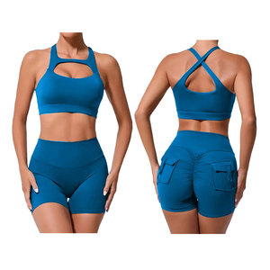 Ensemble de gymnastique dynamique 2 pièces pour femmes, soutien-gorge de sport respirant et solide, haut de fitness, short scrunch, dos nu, tenues de yoga pour l'entraînement - Product Image 4
