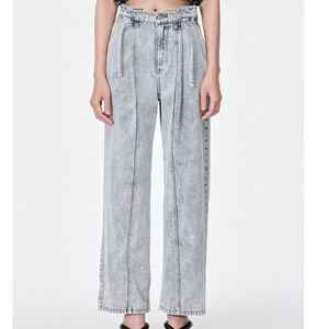 Vaqueros azules clásicos de algodón 100% con decoración de botones con detalles desgastados Característica transpirable para uso durante todo el año - Product Image 6