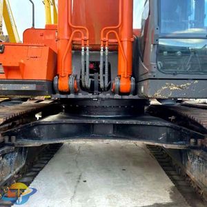 Excavadora Anfibia Hitachi ZX450 Usada en Venta, Equipo Pesado de Bajo Consumo Energético y Respetuoso con el Medio Ambiente - Product Image 5