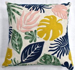 Funda de cojín con bordado floral para diseño de interiores, accesorio para el hogar y el hotel - Product Image 1