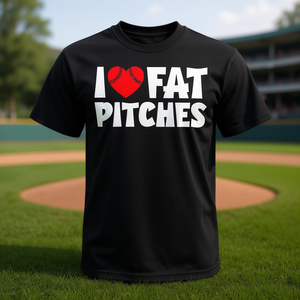 T-shirt da baseball 'I Heart Fat Pitches' con design a cuore e la scritta 'I Love Fat Pitches' - T-shirt promozionale - Product Image 1