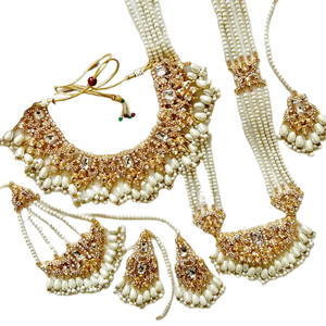 Conjunto de joyería de acero inoxidable estilo Kundan, collar de diamantes de imitación, pendientes Chandbali y Frente Tikka en acabado dorado para bodas - Product Image 2