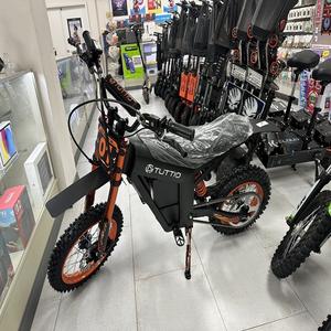 Vélo tout-terrain électrique BE en promotion – Pneus larges 14'' et 12'', moteur 2000W, batterie 48V 21AH - Product Image 1