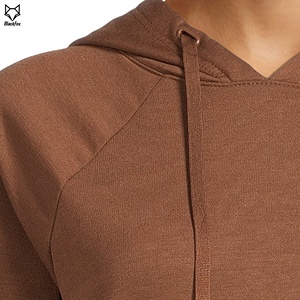 Sudadera de invierno para mujer de alta calidad, venta al por mayor personalizada, algodón, poliéster, pantalla bordada frontal con capucha - Product Image 4