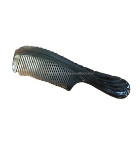 Most selling Gift Customized Handcrafted Natural Horn Comb For Styling Hair Made From Real Buffalo Ox Horn Comb Made In India - Product Image 6