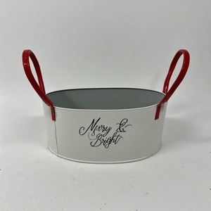 Maceta de metal Holly Haven con encanto rústico diseñada para jardín de Navidad lleno de poinsettias pinos de invierno y magia navideña - Product Image 1