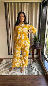 Conjunto elegante de rayón Coord para mujer, traje de cuello informal de estilo occidental 2025 con pantalones de hombro, ropa de fiesta semiformal de verano - Product Image 5