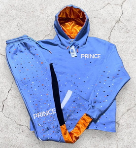 Prince Industry Winter Cropped Hoodie Ensemble de pantalons empilés Capuche doublée de satin avec sérigraphie Logo Design Drawstrings Sweat Suit - Product Image 1