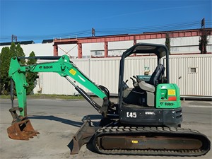 Miniexcavadora 2017 BOBCATT E45 usada de alto rendimiento a la venta a bajo precio y disponible para envío a todo el mundo - Product Image 2